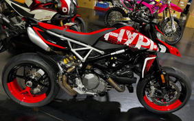 DUCATI HYPERMOTARD 950RVE 2021 BB00