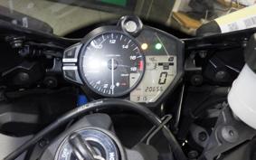 YAMAHA YZF-R6 2018