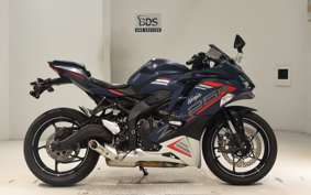 KAWASAKI ZX-25R ZX250E