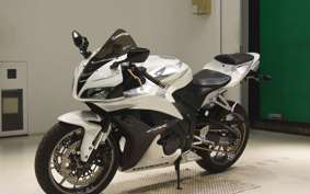 HONDA CBR600RR GEN 3 2008 PC40