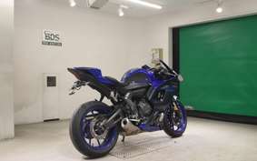 YAMAHA YZF-R7 2023 RM39J