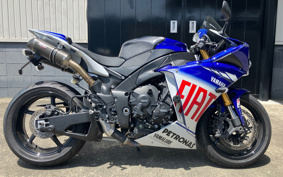 YAMAHA YZF-R1 2010 RN23