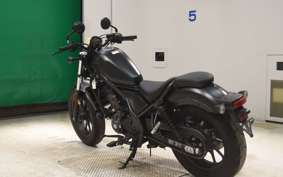 HONDA REBEL 250 A 2004 MC49
