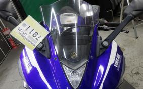 YAMAHA YZF-R25
