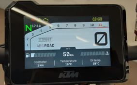 KTM 1290S-DUKE-R 2025 V3940