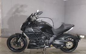 DUCATI DIAVEL 2011 G100AB