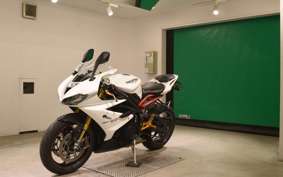 TRIUMPH DAYTONA 675 R 2015