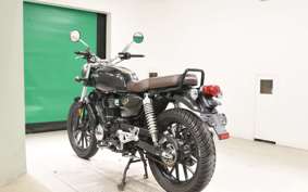 HONDA ﾊｲﾈｽCB350 2022