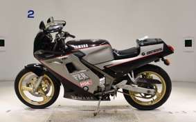 YAMAHA FZR250 2KR