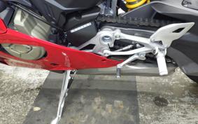 DUCATI PANIGALE V4 S 2025