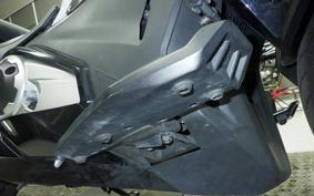HONDA NM4 VULTUS -01 2014 RC82