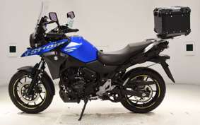 SUZUKI Vｽﾄﾛｰﾑ250A