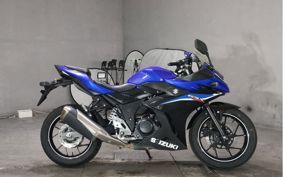 SUZUKI GSX250 R DN11A