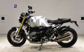 BMW R NINE T 2016