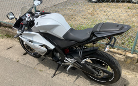 YAMAHA YZF-R125 RE06
