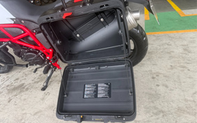 BMW F700GS 2016 0B01