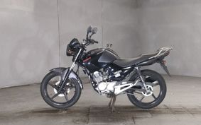YAMAHA YBR125 RE05