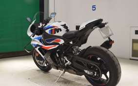 BMW M1000RR 2025