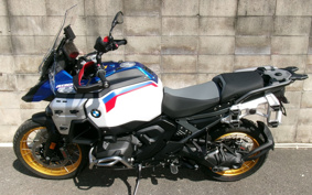 BMW R1300GS ADV TROPHY 2025 0M31