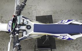 HUSQVARNA FE250