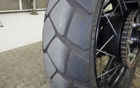TRIUMPH STREET SCRAMBLER 2023