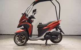 YAMAHA TRICITY 125 A  ヤネツキ 2010 SE82J