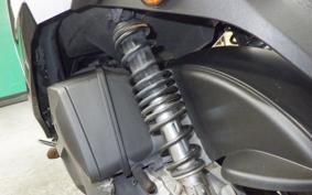 YAMAHA CYGNUS 125 XSR 3 SED8J