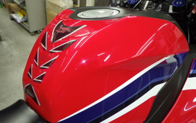 HONDA CBR600RR 2022 PC40