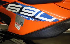 KTM 690 SMC R 2025