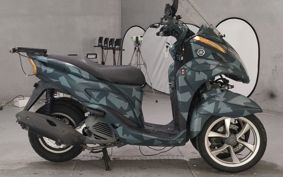 YAMAHA TRICITY 125 SE82J