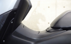 YAMAHA N-MAX SEG6J