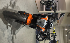 KTM 890 DUKE GP 2024 TU940