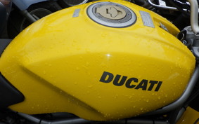 DUCATI MONSTER 400 IE 2004
