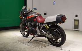 SUZUKI GSX400S KATANA 1992 GK77A
