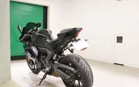 YAMAHA YZF-R7 2018 RM39J