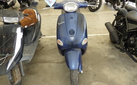 VESPA 125ET4