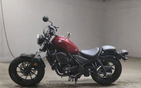 HONDA REBEL MC49