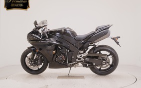 YAMAHA YZF-R1 2010