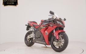HONDA CBR1000RR 2006 SC57