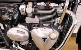 TRIUMPH BONNEVILLE T120 2017 DAD75H