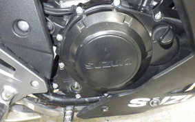 SUZUKI GSX250 R 2025