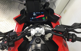 BMW S1000XR 2020 0E41