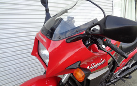 KAWASAKI GPZ900R NINJA 2000 ZX900A