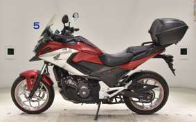 HONDA NC750X D 2017 RC90
