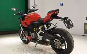 DUCATI ストリート FIGHTER V2 2024