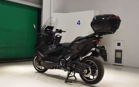 YAMAHA T-MAX 560 T 2025