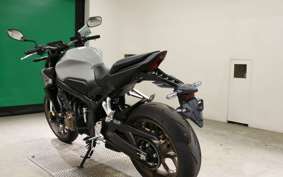 HONDA CB650R E-Clutch 2026 RH17
