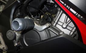 HONDA CBR250RR A 1998 MC51