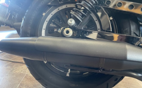 HARLEY XL883N 2018 LE2