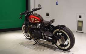 TRIUMPH BONNEVILLE BOBBER 2022